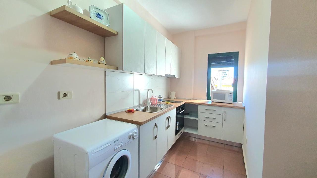 Star Apartment 地拉那 外观 照片