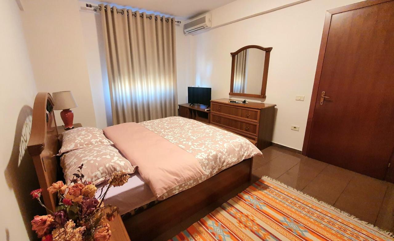 Star Apartment 地拉那 外观 照片
